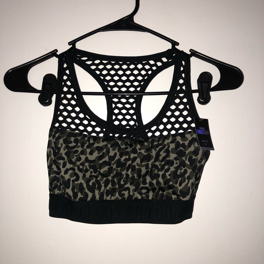 Vs pink ultimate sports bra NWT size small